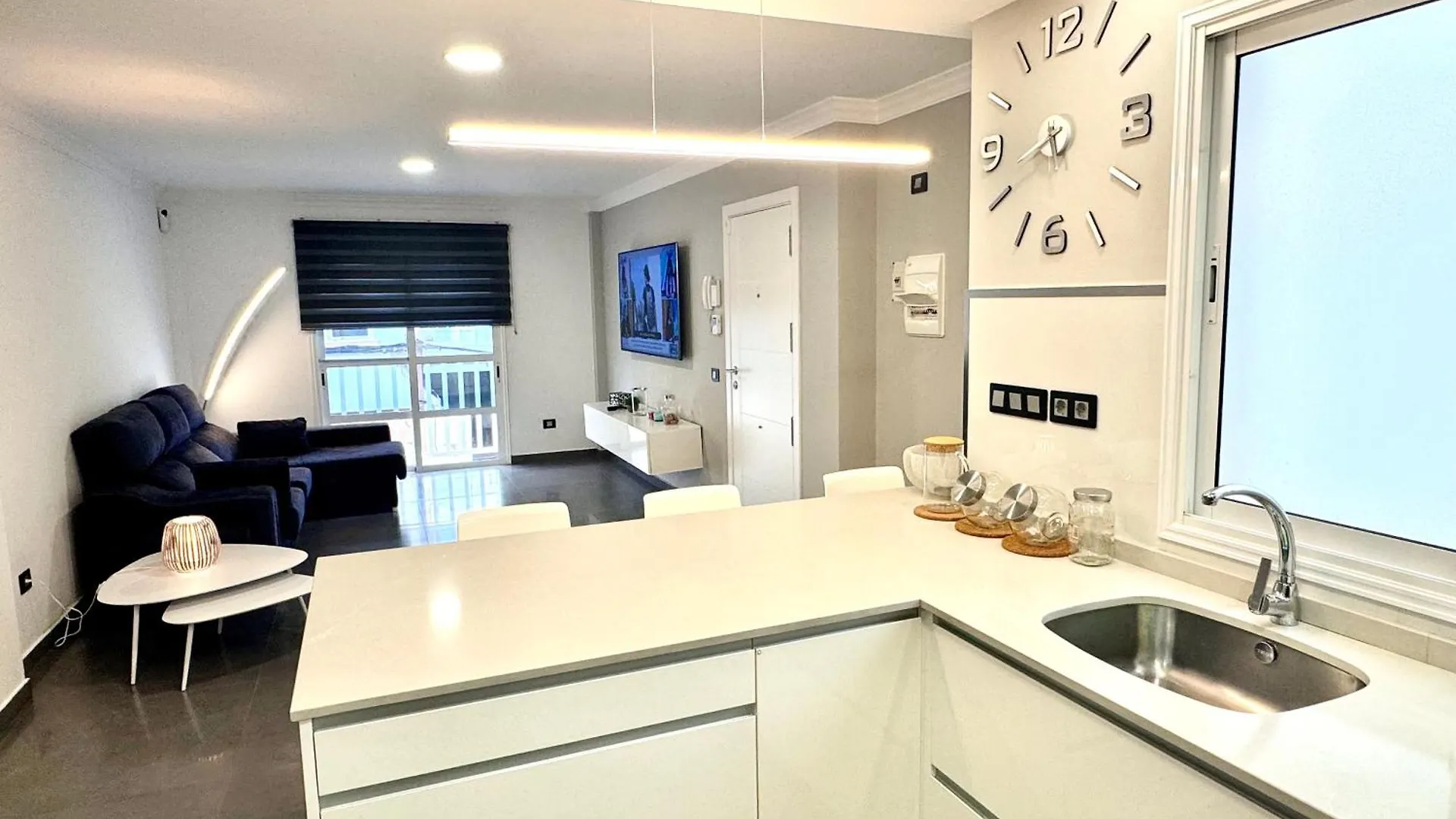 Holiday Home Arinaga Beach 0*,  Spain
